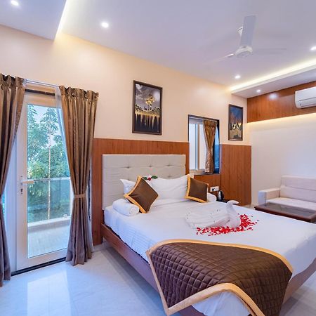 Welcome Grand Residency Пондичерри Экстерьер фото