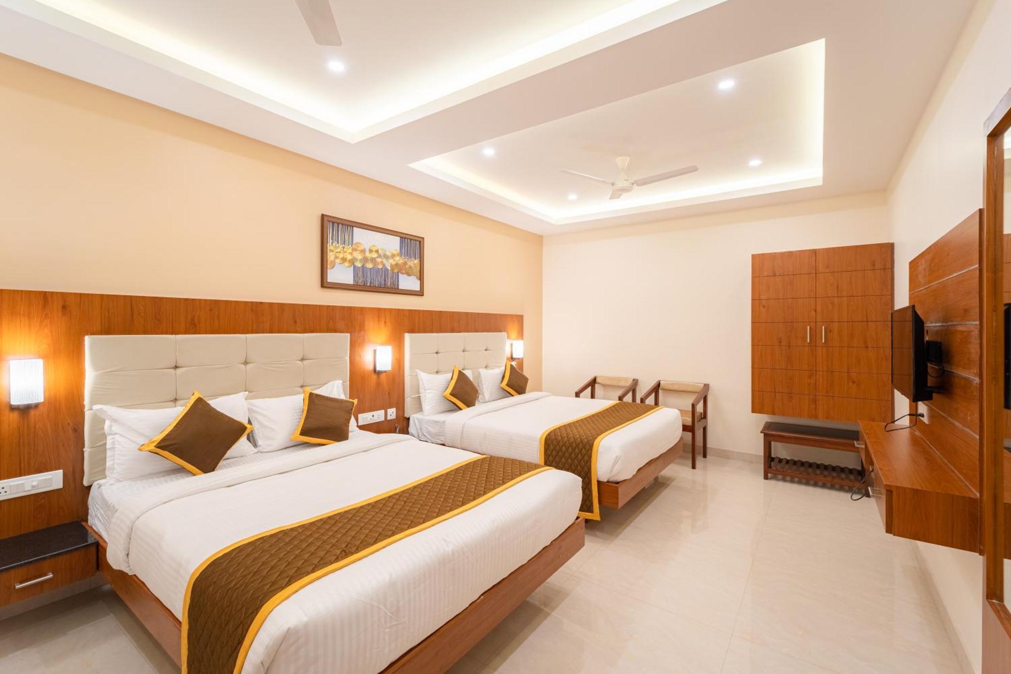 Welcome Grand Residency Пондичерри Экстерьер фото