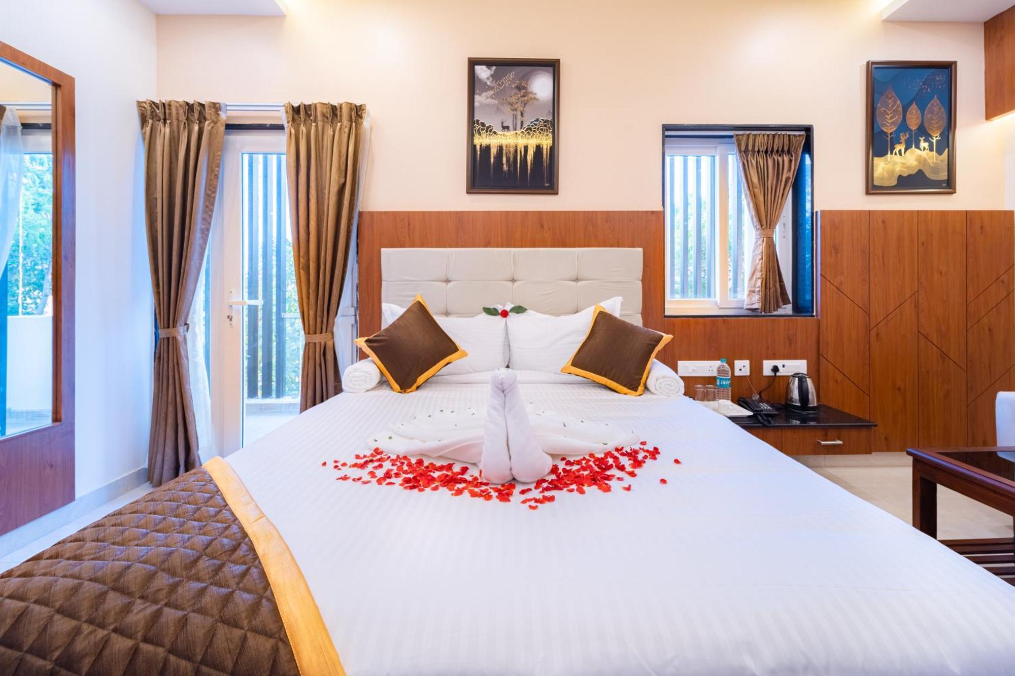 Welcome Grand Residency Пондичерри Экстерьер фото