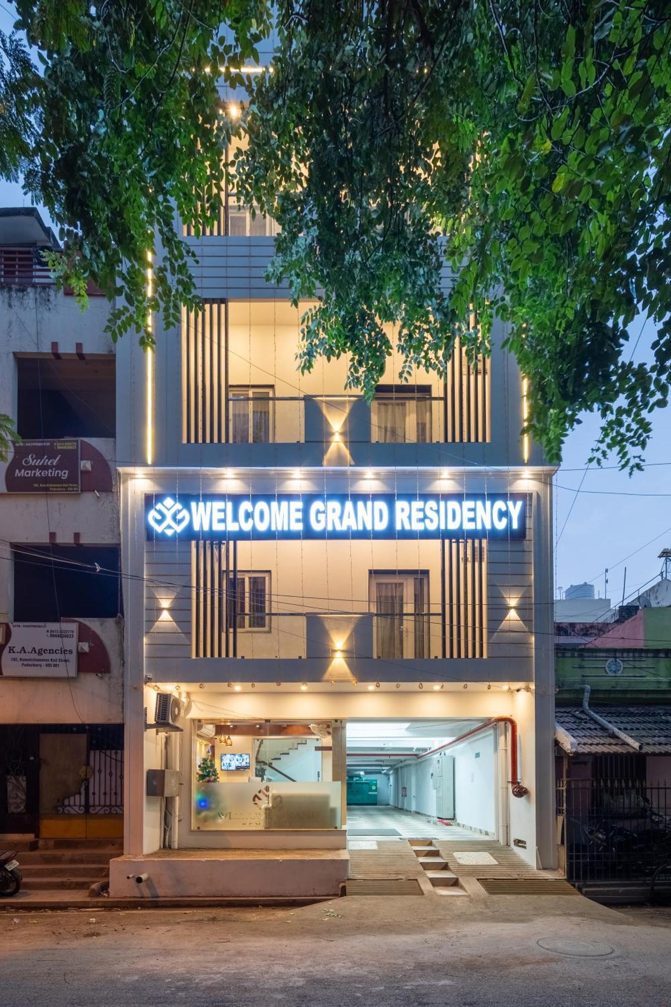 Welcome Grand Residency Пондичерри Экстерьер фото